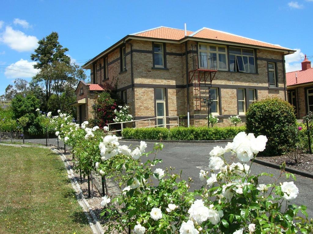 Hotel Manor Views Nz Huntly Exterior foto