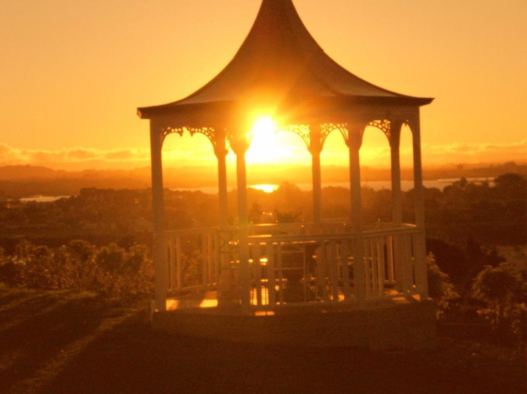 Hotel Manor Views Nz Huntly Exterior foto
