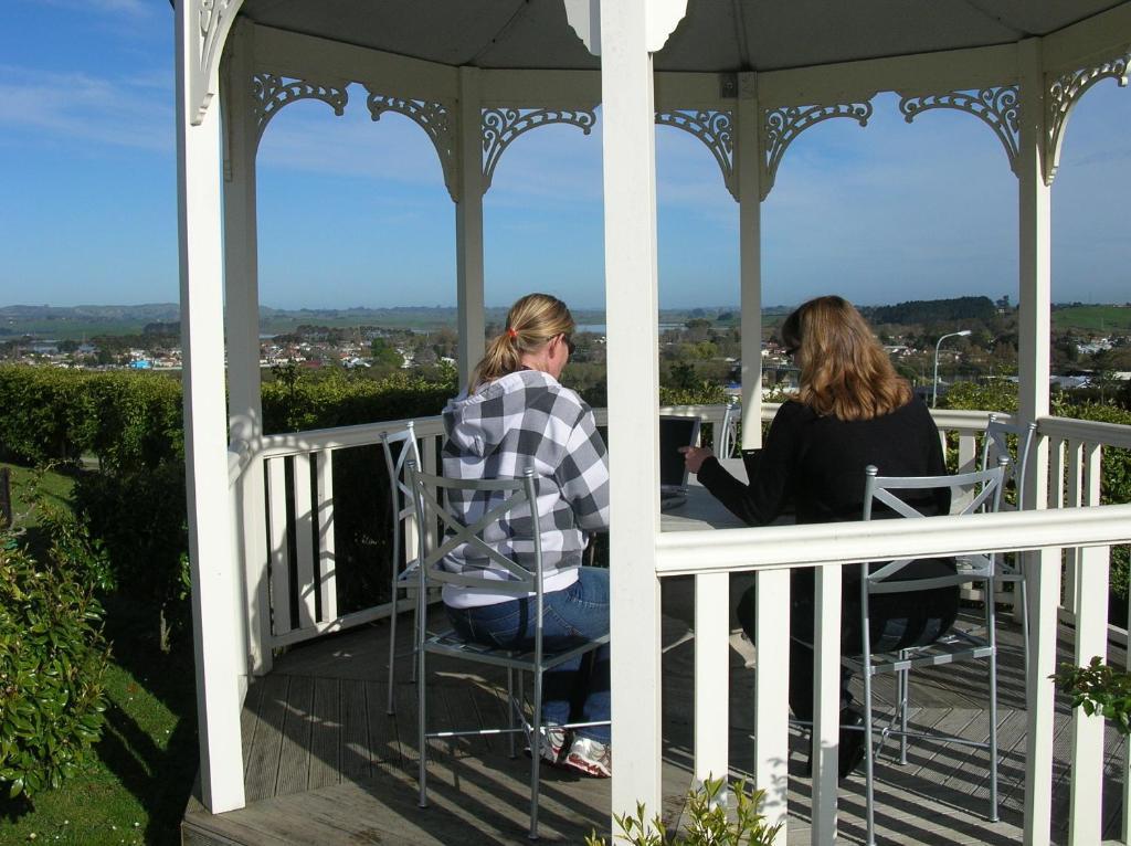 Hotel Manor Views Nz Huntly Zimmer foto