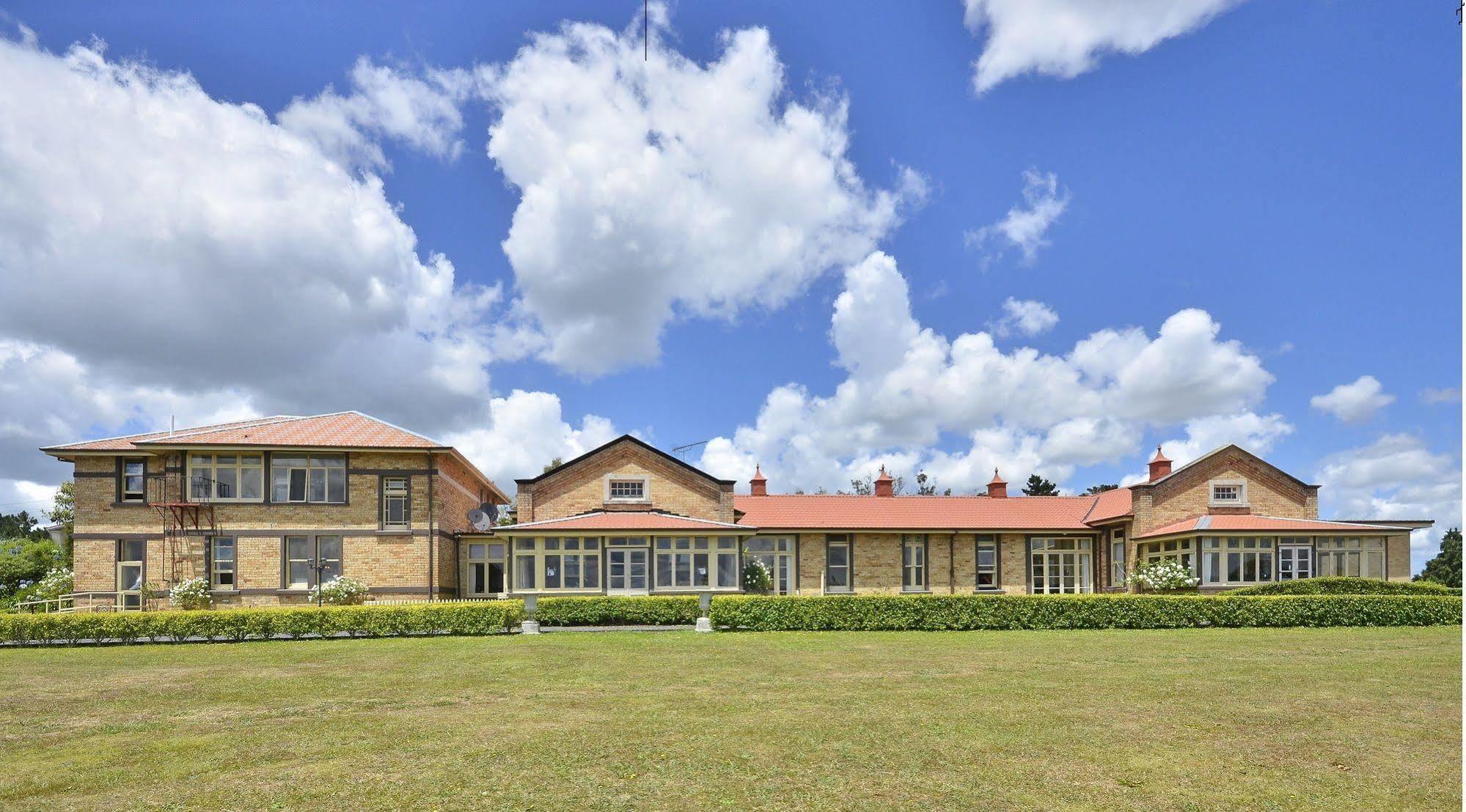 Hotel Manor Views Nz Huntly Exterior foto